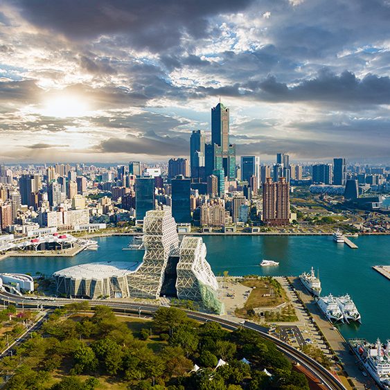 Kaohsiung city, Taiwan  © Adobe Stock/PPR109103 Kaohsiung city, Taiwan © Adobe Stock/PPR109103