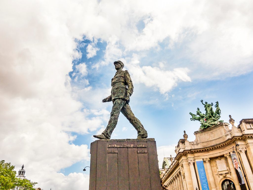 Memorial of De Gaulle in Paris © Adobe Stock / travelview