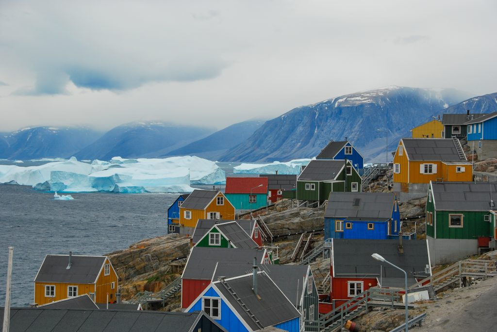Villlage in Northeast Greenland © Shutterstock/Leland Mackay