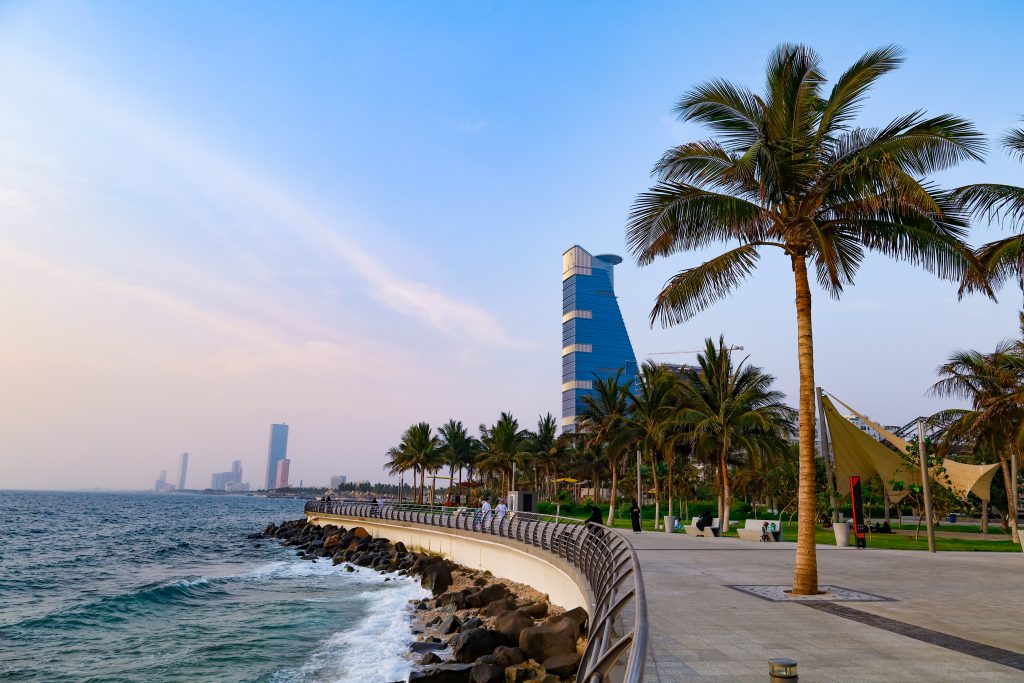 The famous Read Sea corniche in Jeddah, Saudi Arabia © Adobe Stock/Ayman